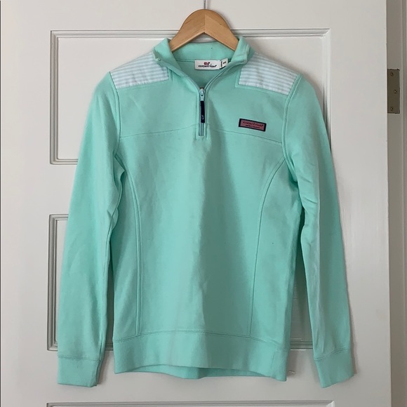 Vineyard Vines Tops - Vineyard Vines shep shirt pullover